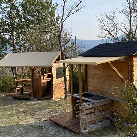 Camping Les Hauts De Rosans Εξωτερικό φωτογραφία