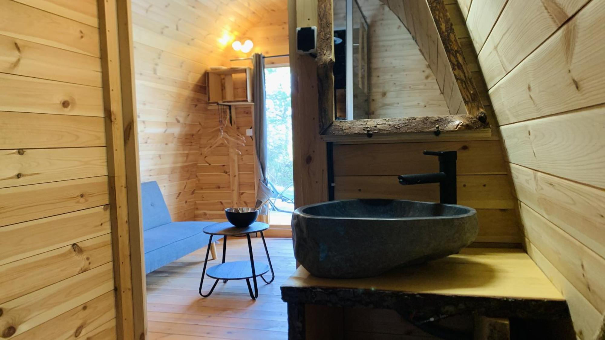 Camping Les Hauts De Rosans Εξωτερικό φωτογραφία